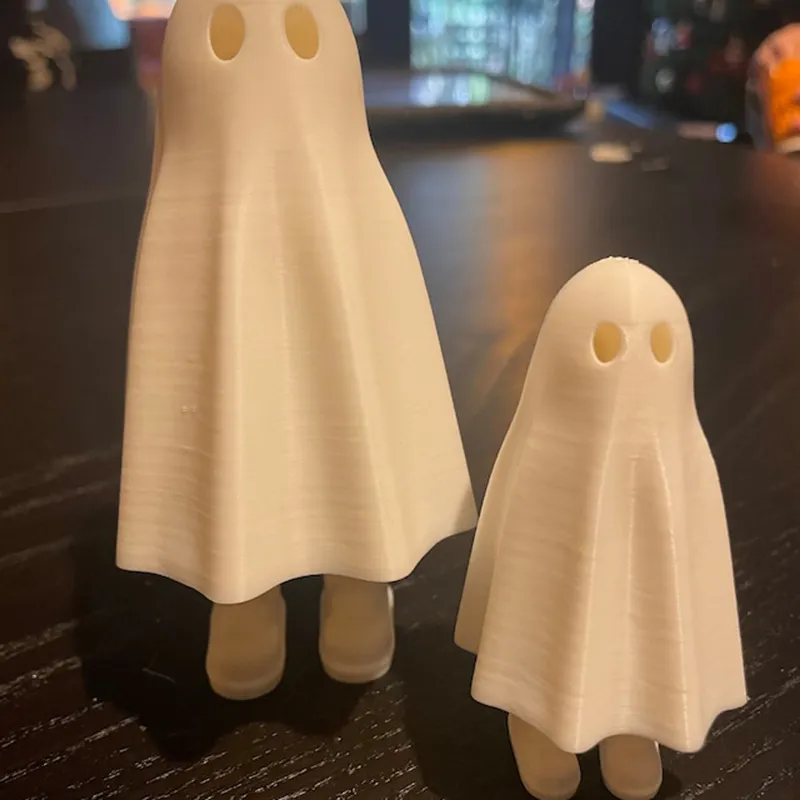 Unique Stand-Up Decorative Ghost