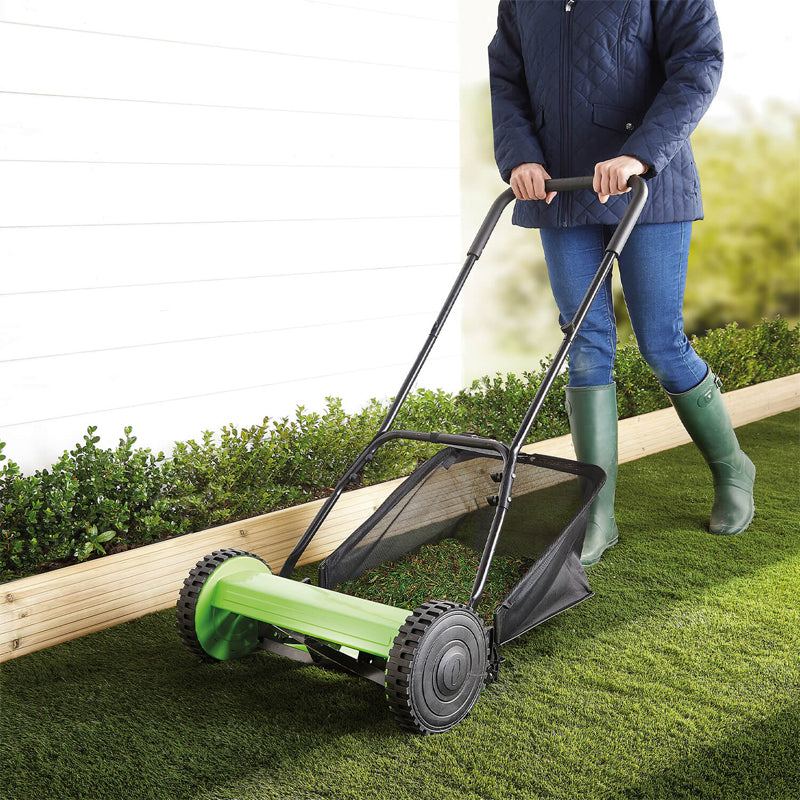 Push Lawn Sweeper