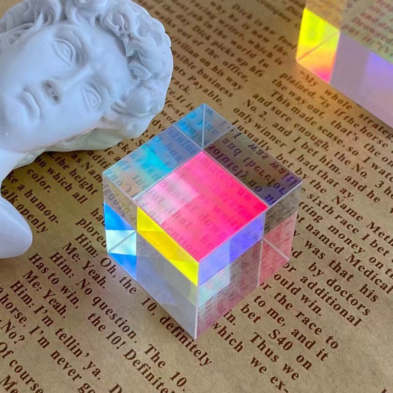 Optical Color Cube