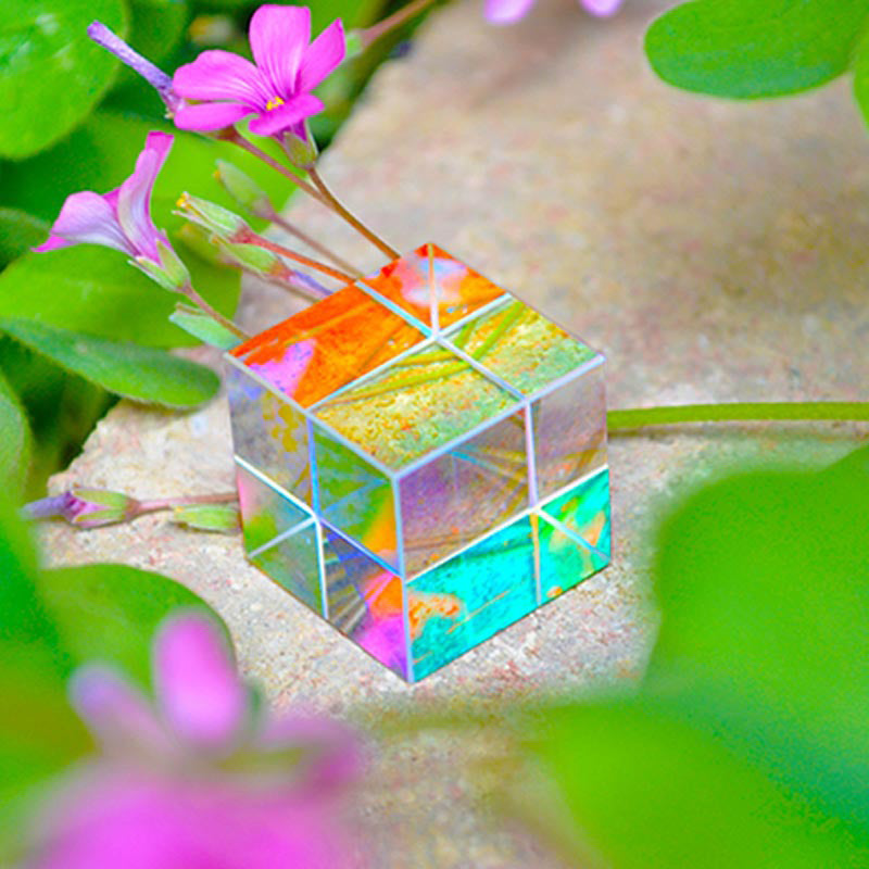 Optical Color Cube