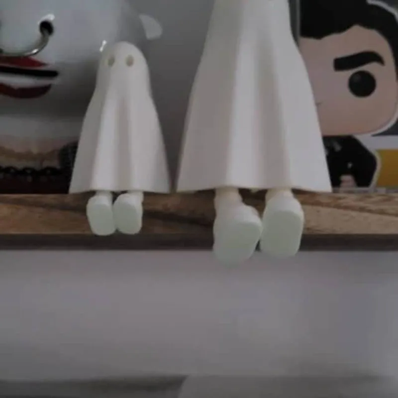 Unique Stand-Up Decorative Ghost