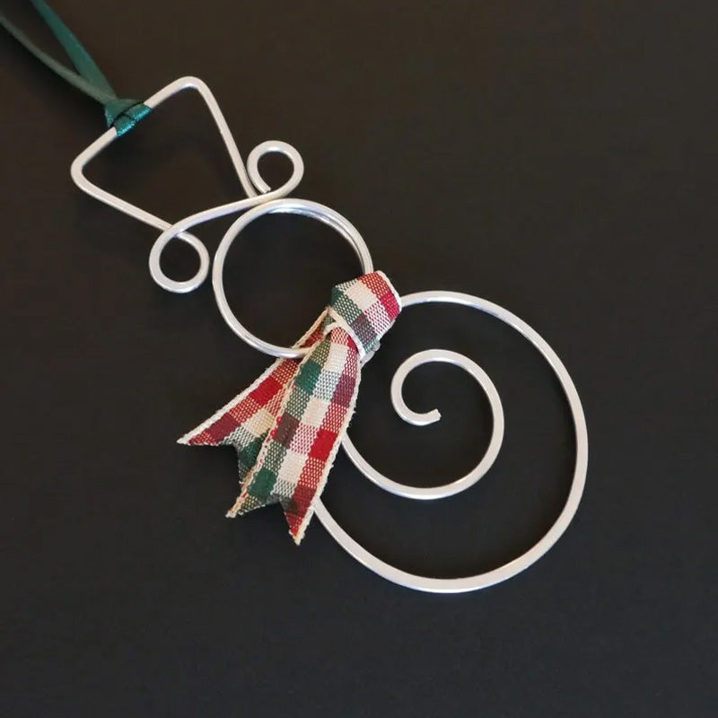 Wire Christmas Snowman Pendant