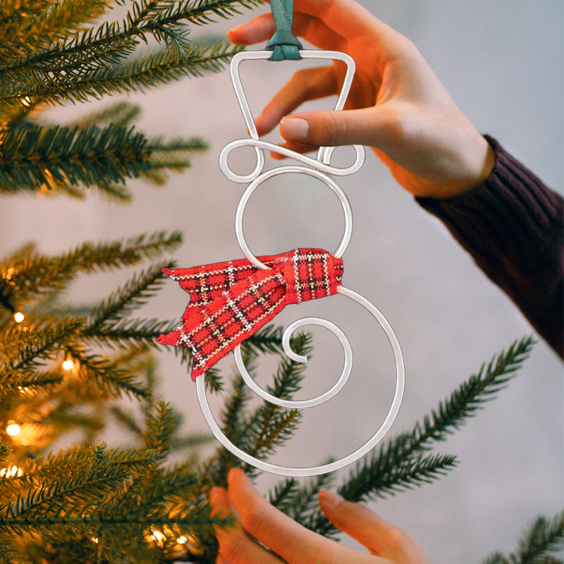 Wire Christmas Snowman Pendant